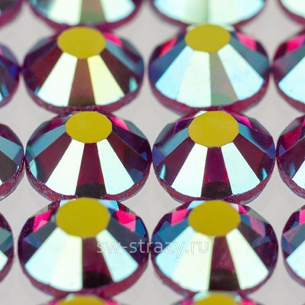 YHB 28 ss34 Fuchsia shimmer AB HF 126AB