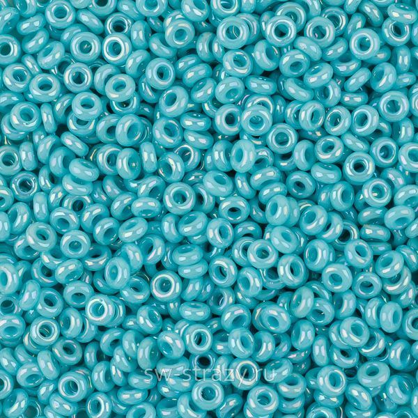 Demi Round 11/0 #0413 Непрозрачный радужный бирюза